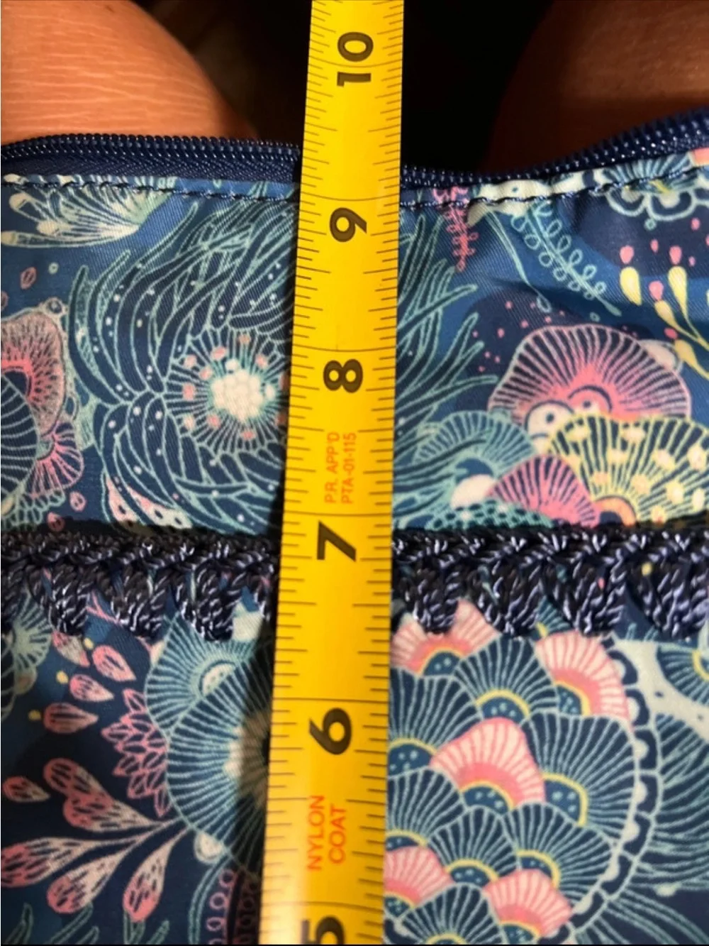 SakRoots Blue Floral sea life Crossbody Bag - Casual Women's Shoulder Bag - Picture 7 of 8